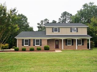 209 Cedarwood Dr, Salisbury, NC 28147