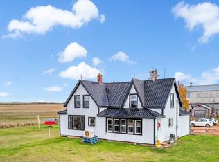 279 Primrose Rd, Saint George'S Parish, PE C0A1G0