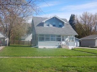 425 Cleveland Ave W, Winnebago, MN 56098