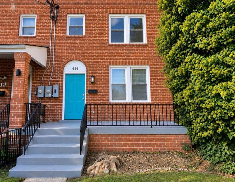 1st image of 414 Orange St SE
