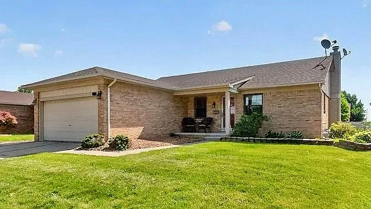 Property main image