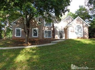 13685 Providence Rd, Milton, GA 30009