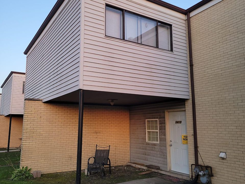 North side elevation/entrance