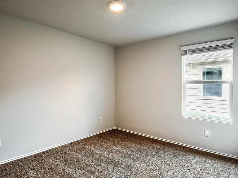 745 Adler Way — Photo 22