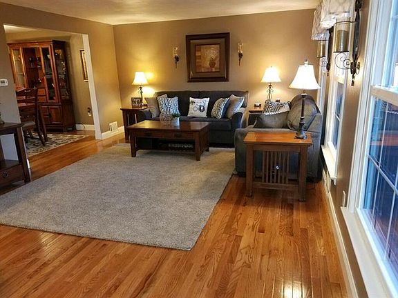 4th image of 5568 Glen Hill Dr