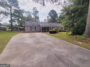 69 Pine Thicket Rd, Douglas, GA 31533