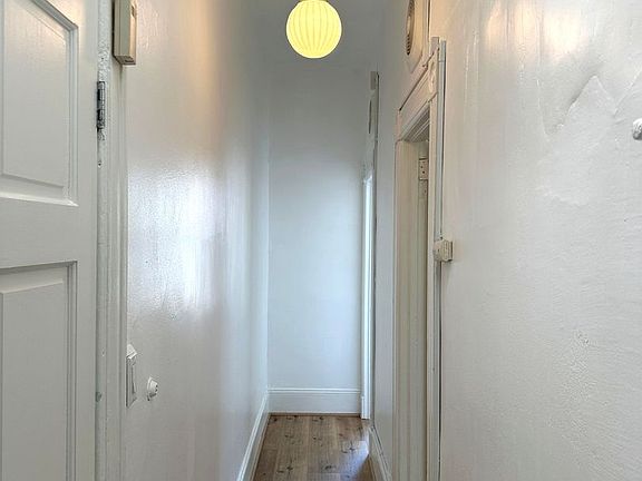 2nd image of 3159-3163 23rd St #3161A