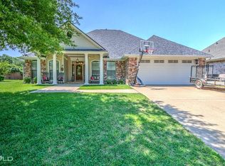 1626 S Lexington Dr, Bossier City, LA 71111