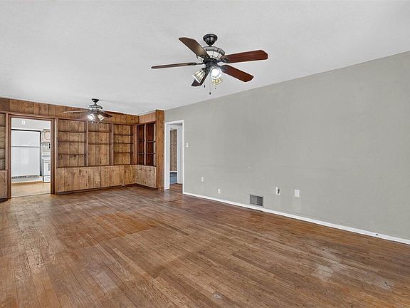 5th image of 1046 E Lander St