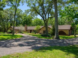 4 Eureka Plantation Rd, Lafayette, LA 70508