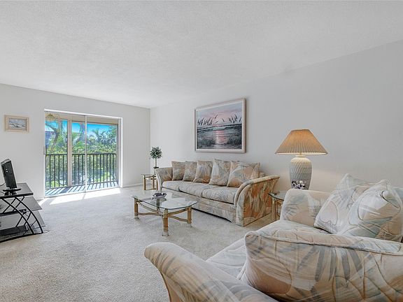 3rd image of 2601 NE 14th Street Causeway #224