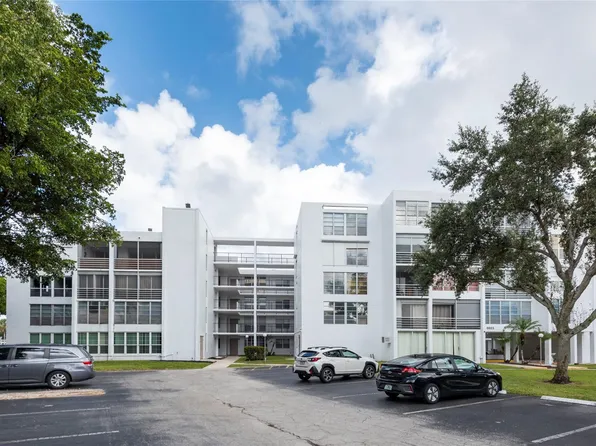 6923 Cypress Road #D13, Plantation, FL 33317