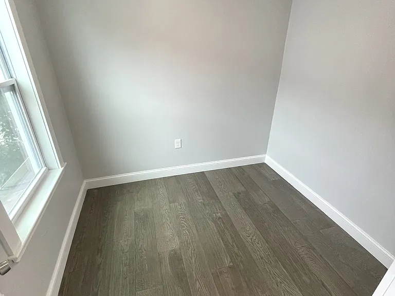 54 Brooks St #2F — Photo 2