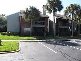 1st image of 9100 9th St N APT 1102