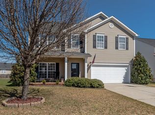 2228 Big Pine Dr, Matthews, NC 28105