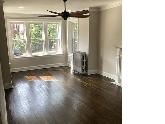 2nd image of 1516 E 69th St #2E