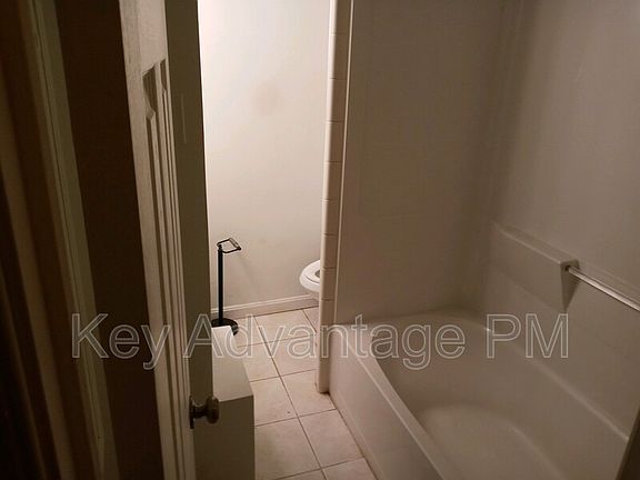3rd image of 13931 Mathews Dr
