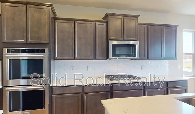 10736 Hidden Brook Cir — Photo 4