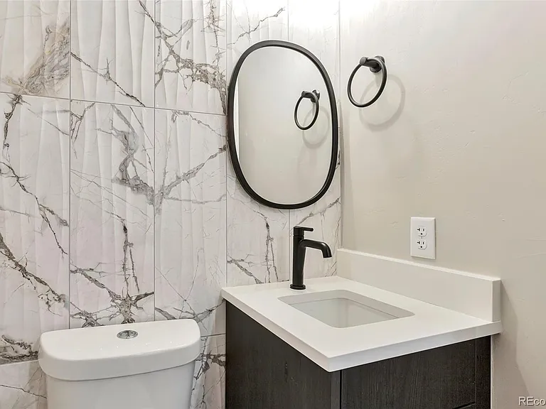 1453 Irving St — Photo 5