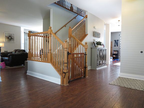 3rd image of 6508 Fitzer Dr