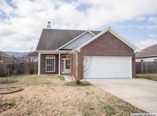 602 Wade Rd SE, Owens Cross Roads, AL 35763