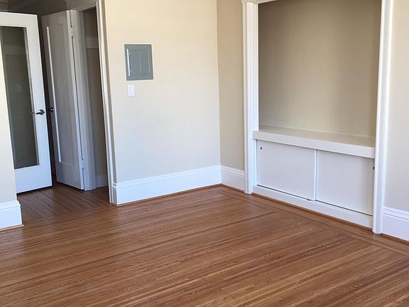 2nd image of 1000 Powell St APT 41