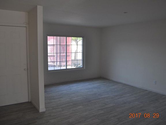 2nd image of 5625 W Townley Ave