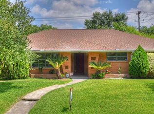 5602 Hazen St, Houston, TX 77081
