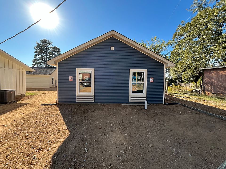 1st image of 2905 Pikewood Dr #2