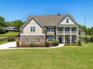 92 Palomino Dr, Newnan, GA 30265