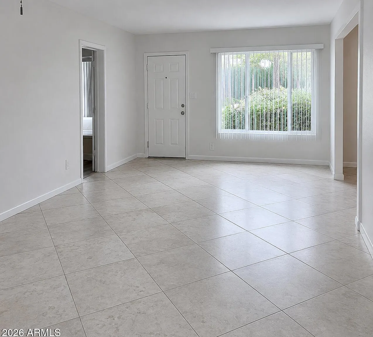 3 bed, 2.0 bath, 1359 sqft, $2,800 — Photo 4