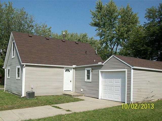 2nd image of 8 E McLaughlin Ave