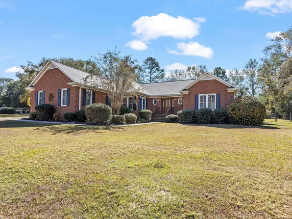 3040 Champagne Dr, Aiken, SC 29803