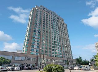 1 Lee Centre Dr #610, Toronto, ON M1H3J2