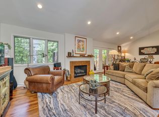 918 Harpeth Trace Dr, Nashville, TN 37221