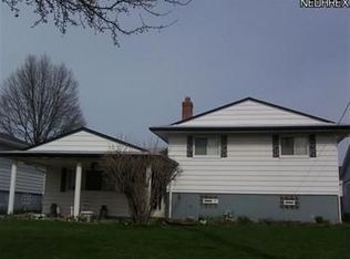 6473 Scott Dr, Brookpark, OH 44142