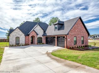 4130 Surrey Ct, Fort Smith, AR 72901
