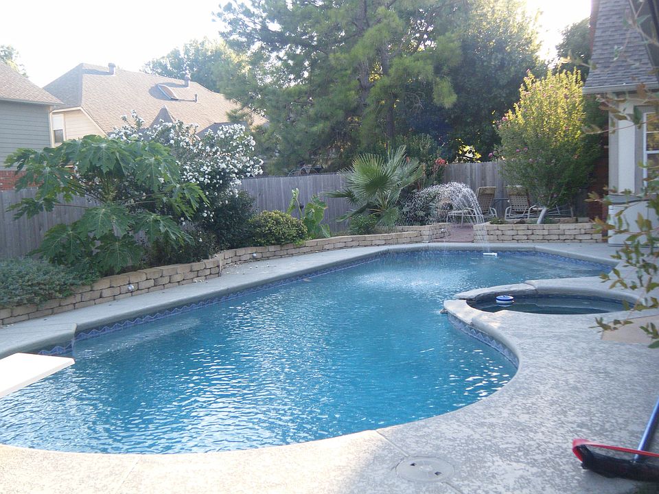 Tropical Oasis in Tulsa