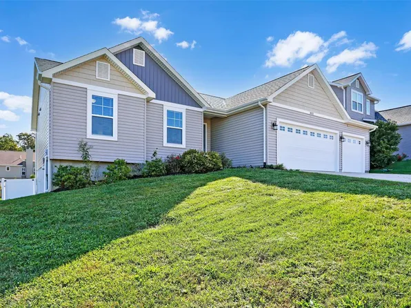 1022 Palisades Ln, Pacific, MO 63069