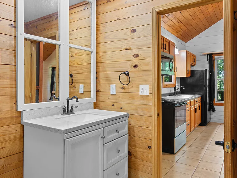598 Hiwassee View Dr — Photo 18