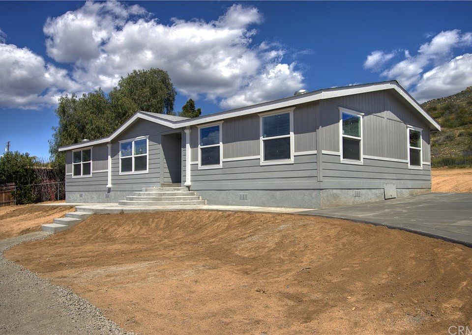 1st image of 32948 Mesa Dr