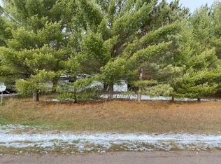 6570 Canary Ave, Sparta, WI 54656