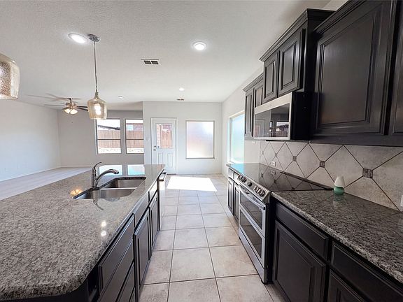 2nd image of 13824 Langston Lake Rd