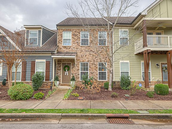 4th image of 2821 Sterlingshire Dr