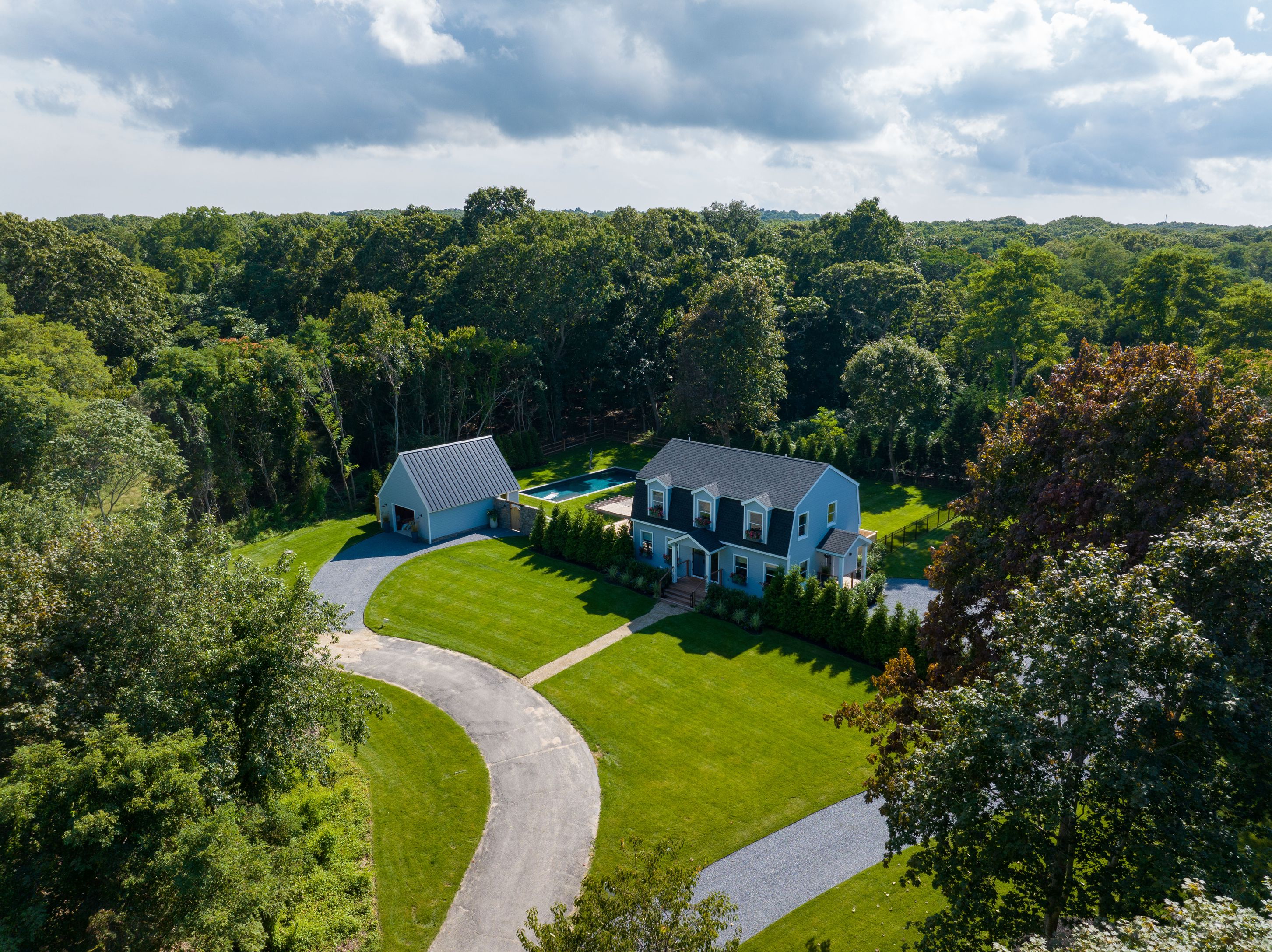 4472 Noyac Rd, Sag Harbor, NY 11963 Out East