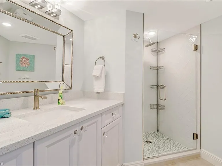 4041 Gulf Shore Blvd N #1109 — Photo 17