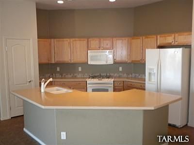 2nd image of 13969 N Big Wash Overlook Pl