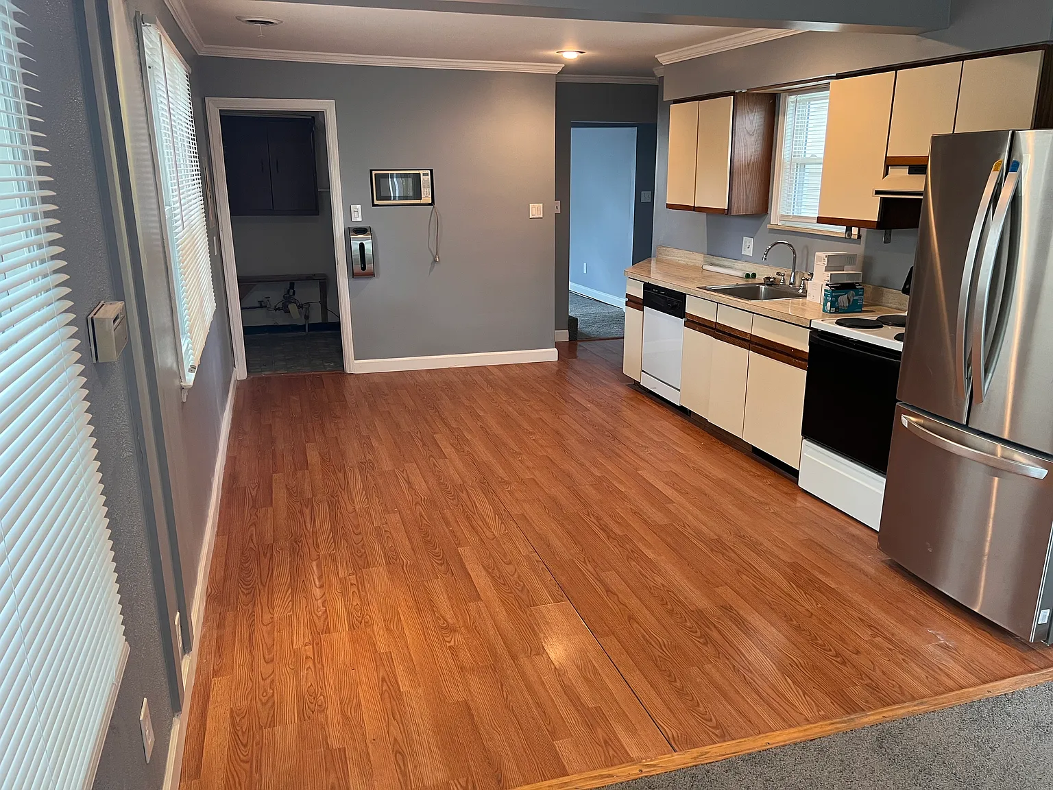 3 bed, 1305 sqft, $1,600 — Photo 3