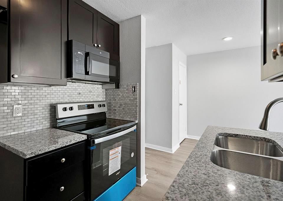 2nd image of 13151 Walden Rd APT 108