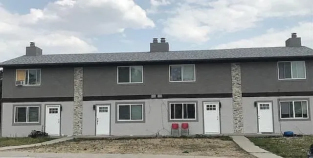 2 bed, 1.5 bath, $1,399 — Photo 2